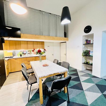 Rozsa Apartment بودابست المظهر الخارجي الصورة