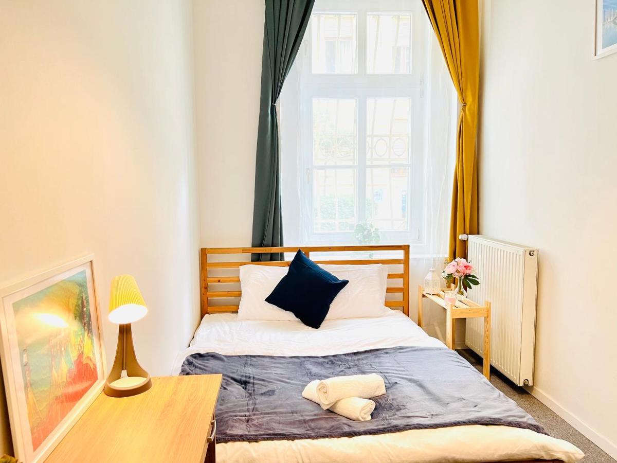 Rozsa Apartment بودابست المظهر الخارجي الصورة